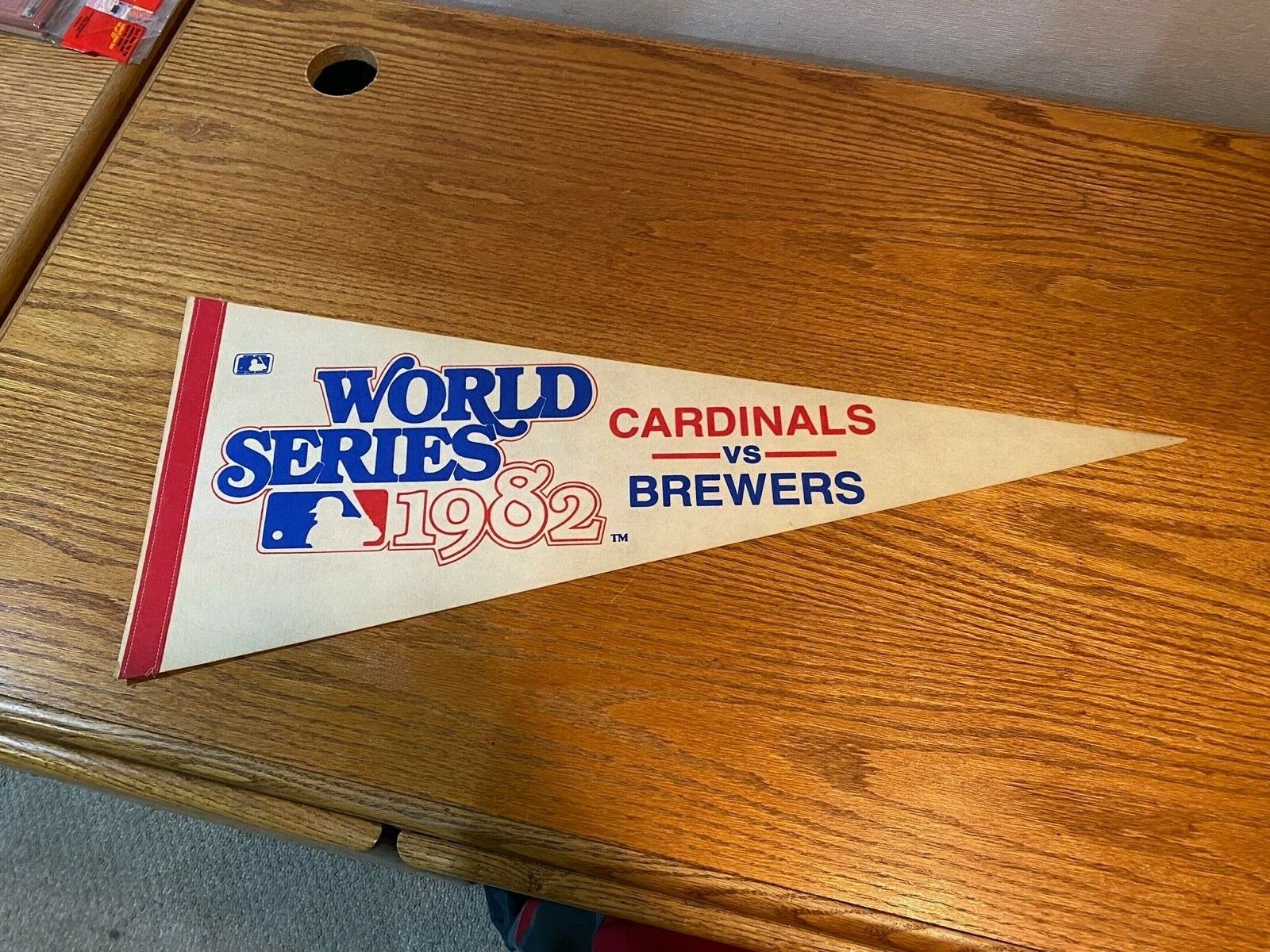 1982 Cardinals Vs Brewers World Series  Pennant Excellent  Condition
