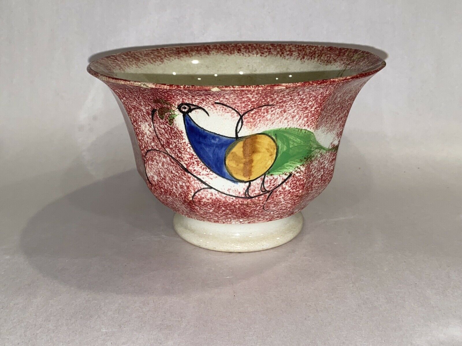Staffordshire Red Spatterware Spatter Waste Bowl Wity Peafowl Ca. 1830