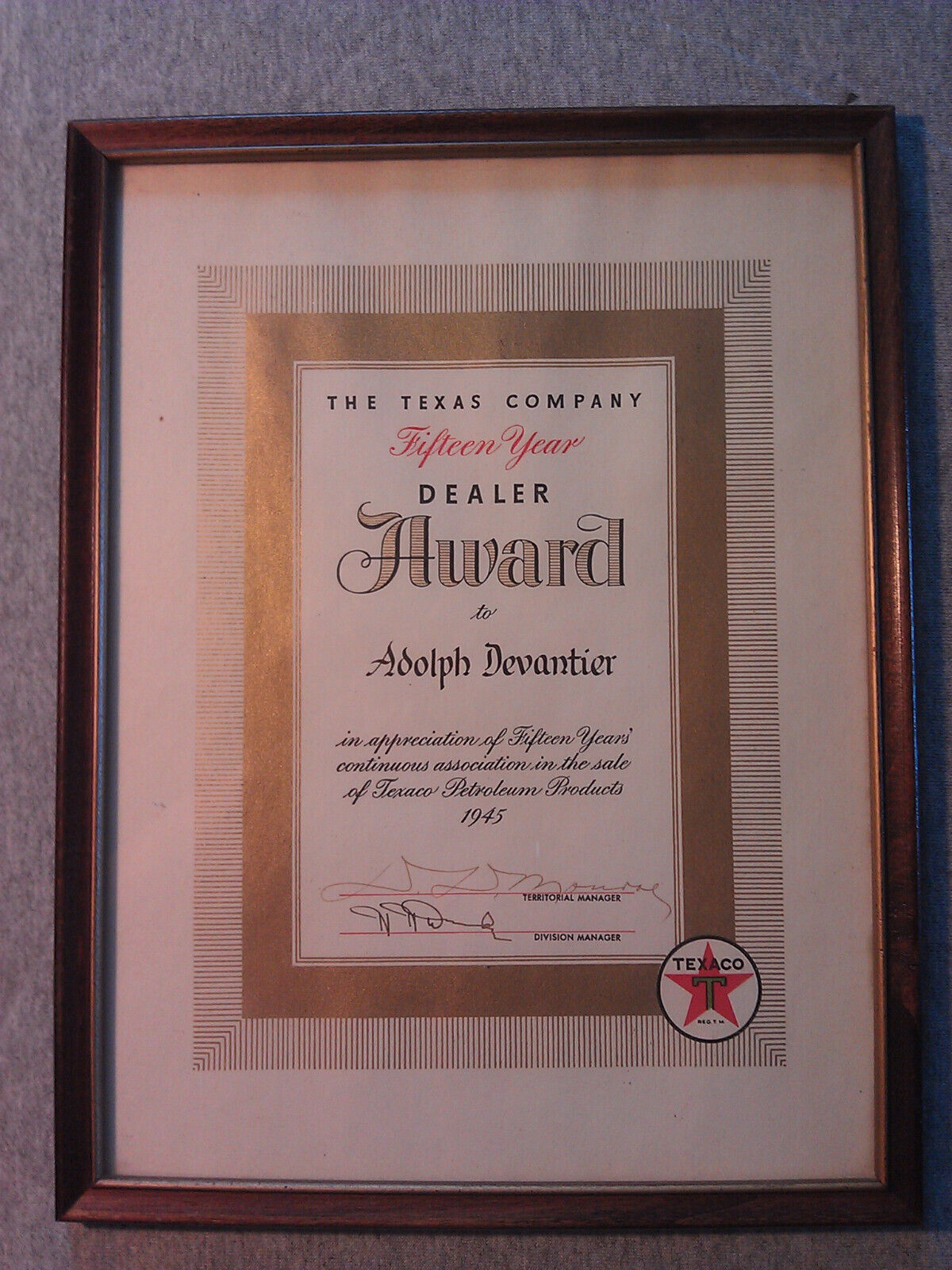 Framed Vintage 1945 Texaco Dealer Award. Sanborn Ny.